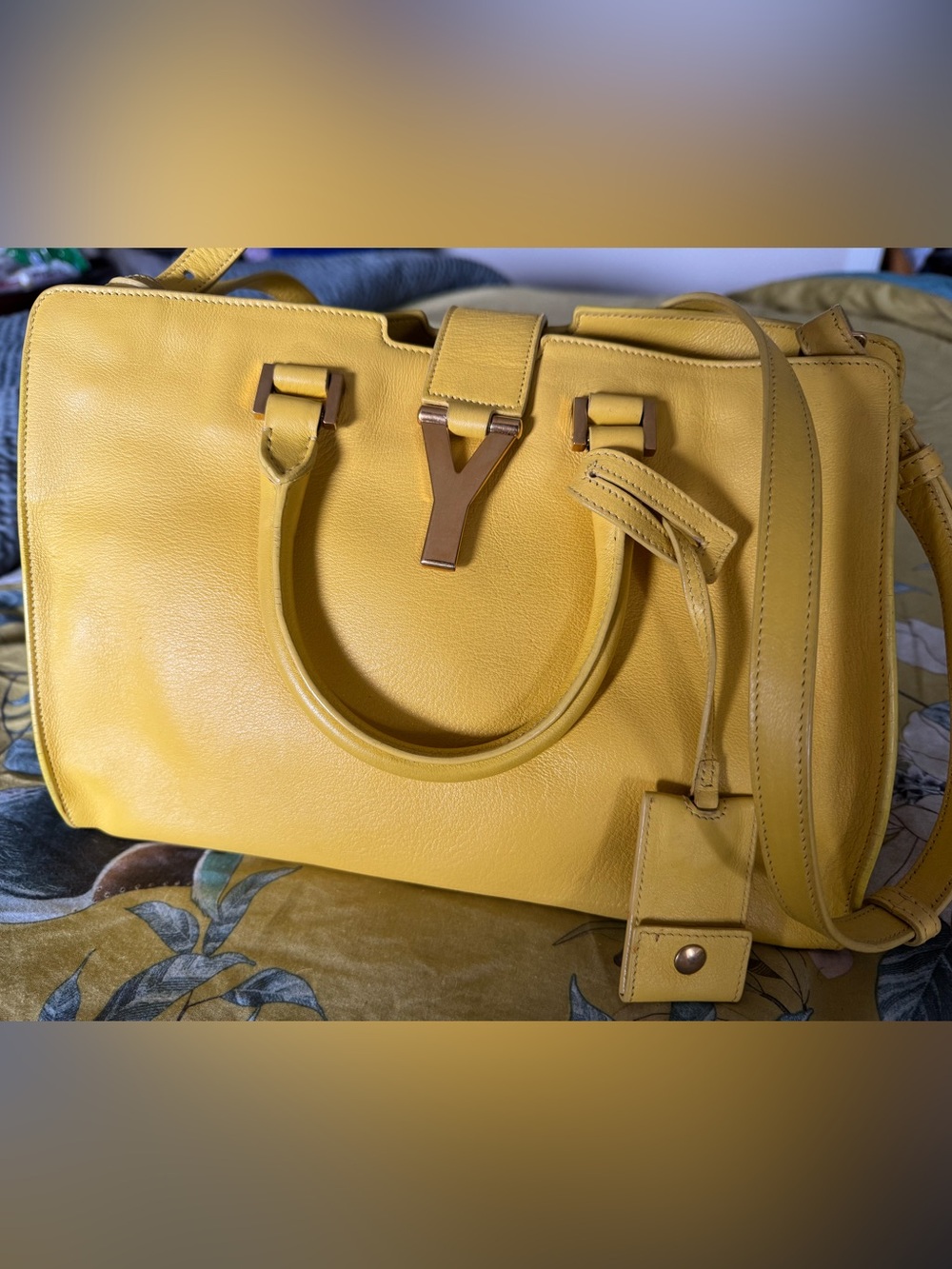 YSL GORGEOUS YELLOW HANDBAG